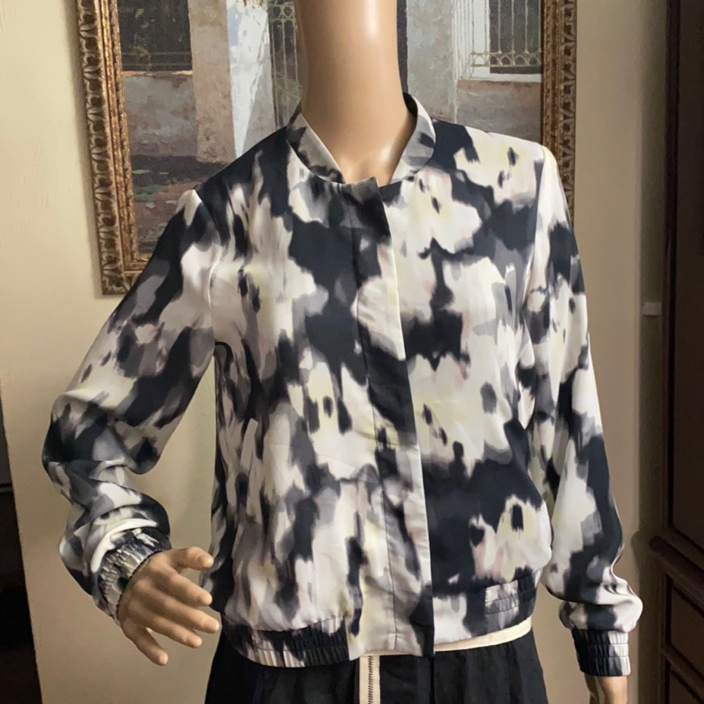 🛍️5 for$25 Sales H&M Bomber Jacket‎ Top (LR2)